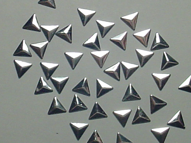 1 Gross 6mm SILVER TRIANGLE NAILHEAD HOTFIX